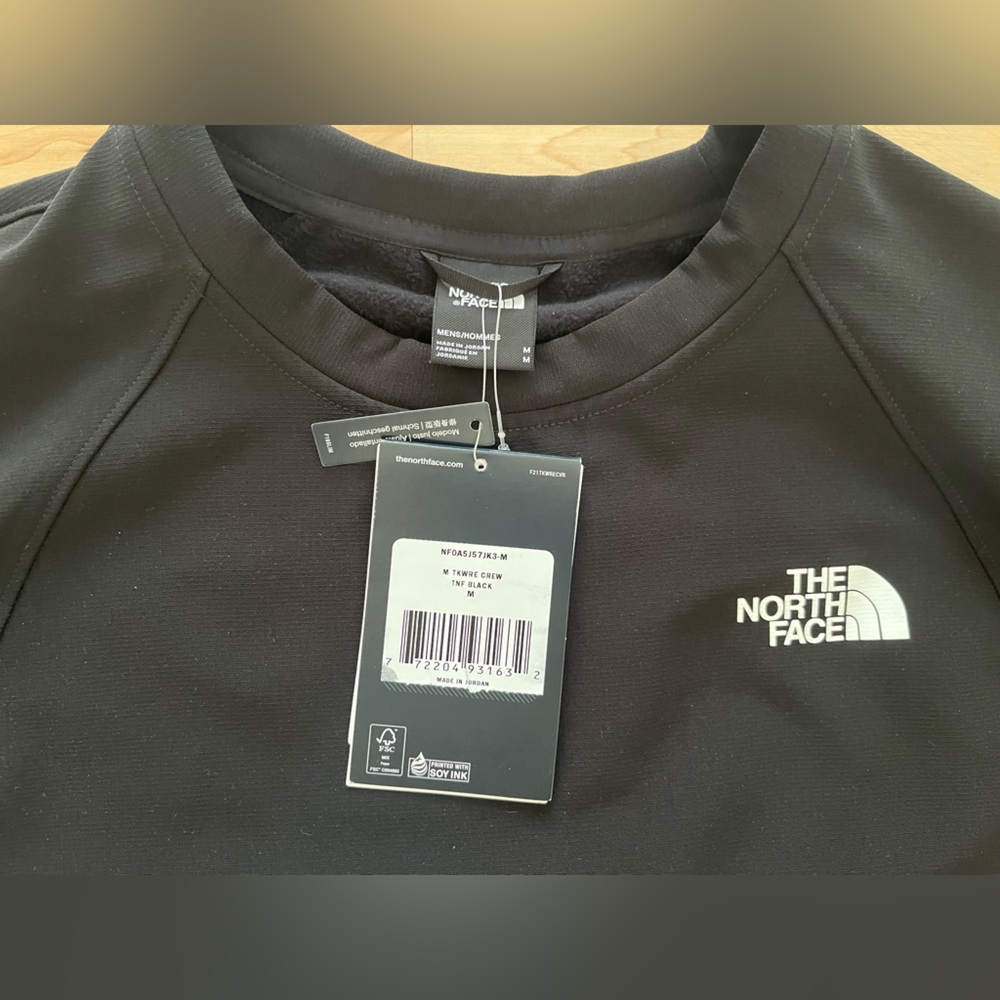 Brand new Men’s TNF Tech Crew